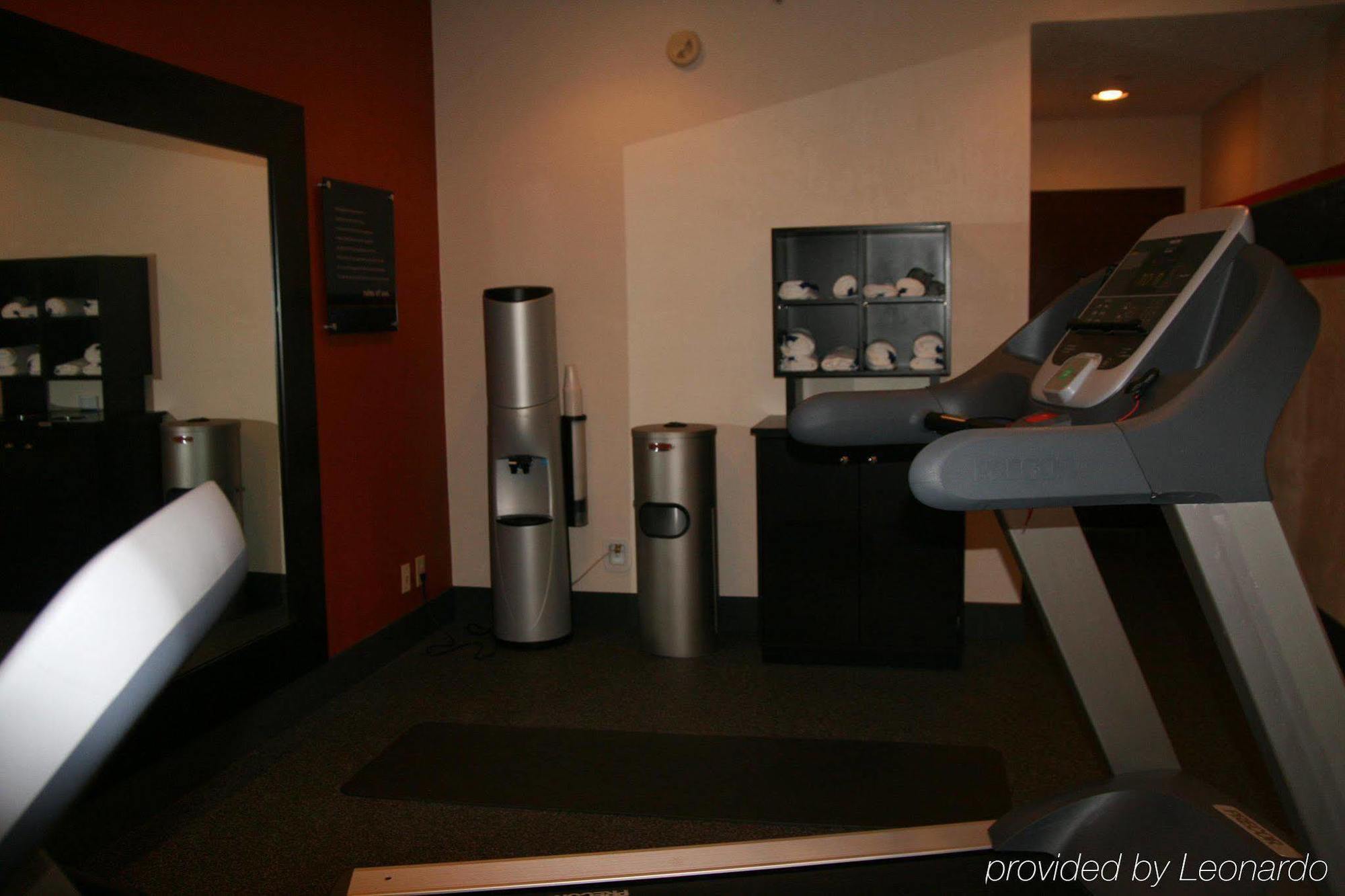 Hampton Inn Madison Facilities photo